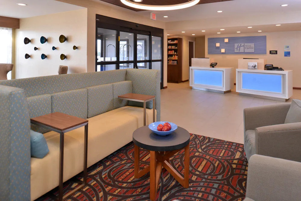 Holiday Inn Express Hotel & Suites Lonoke I-40 by IHG