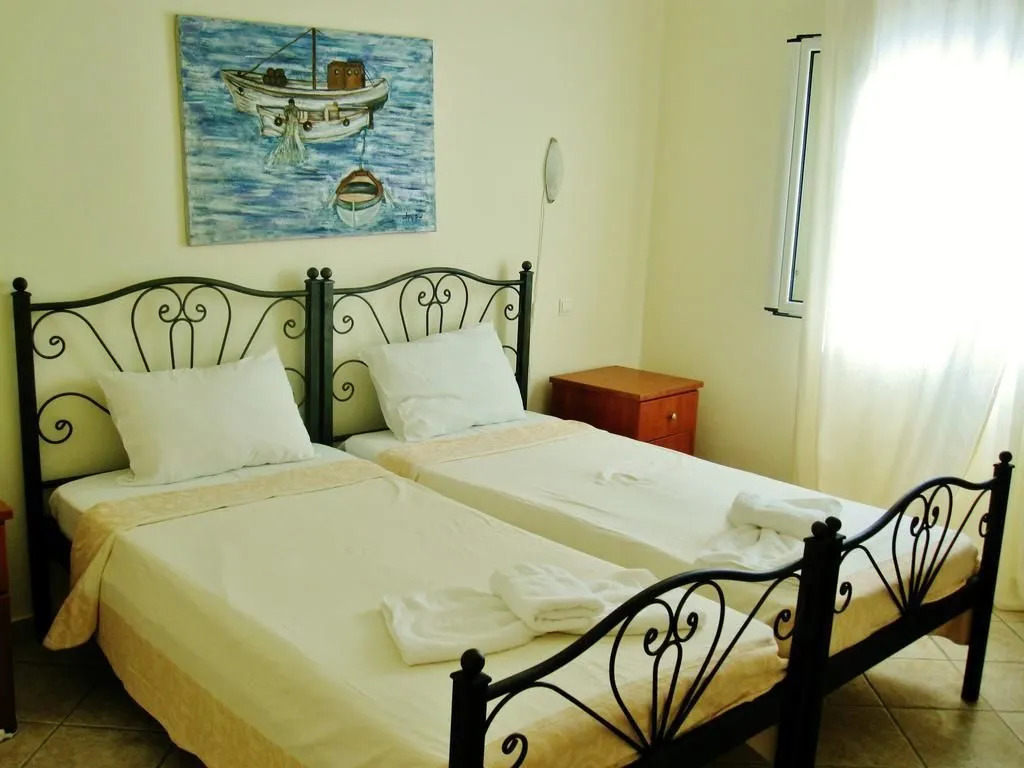 Prapas Apartments