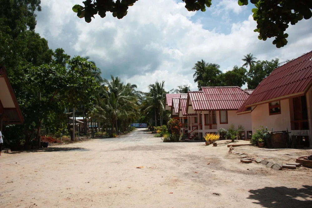 Phuphat Resort