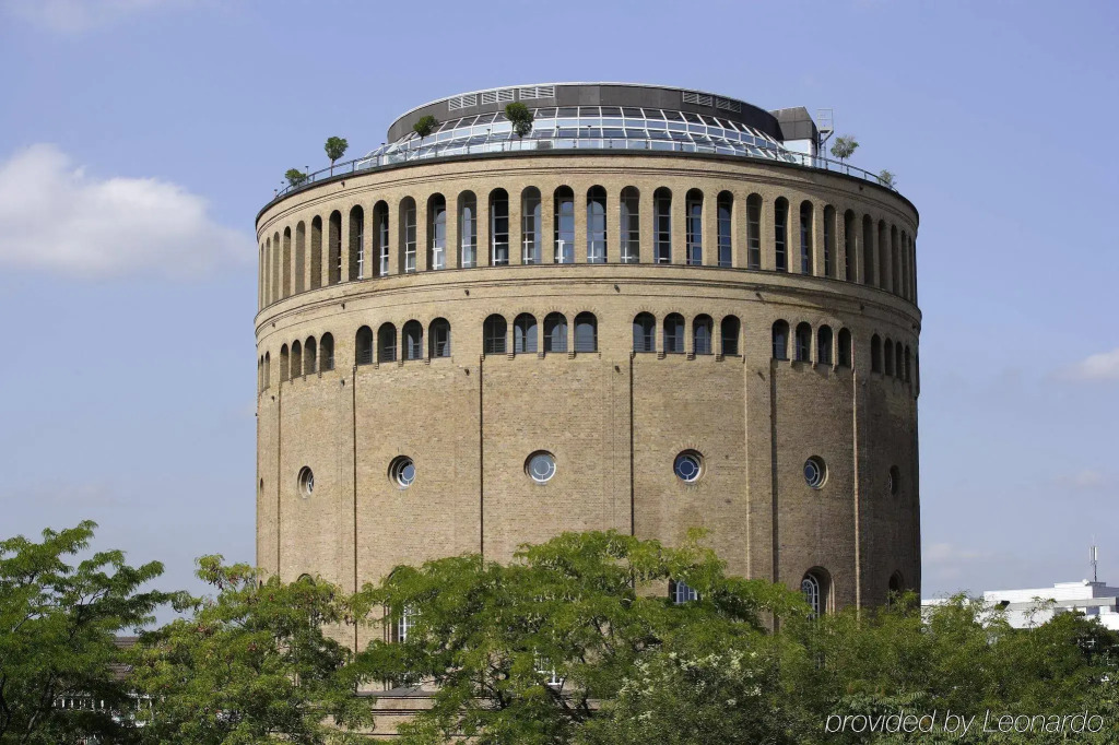 Wasserturm Hotel Cologne, Curio Collection by Hilton