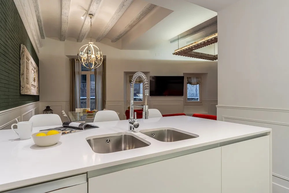 Enjoybcn Tallers Apartment