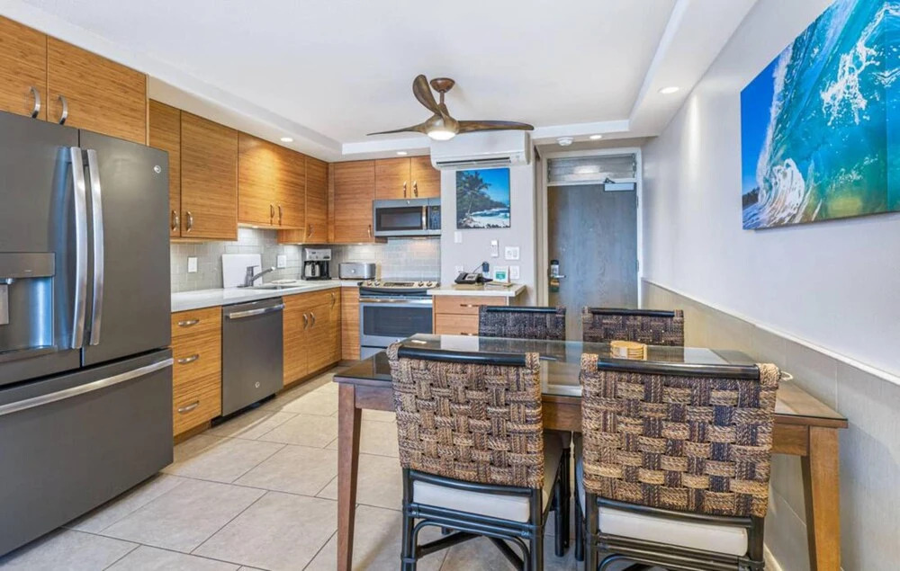 Mana Kai #307 by Coldwell Banker Island