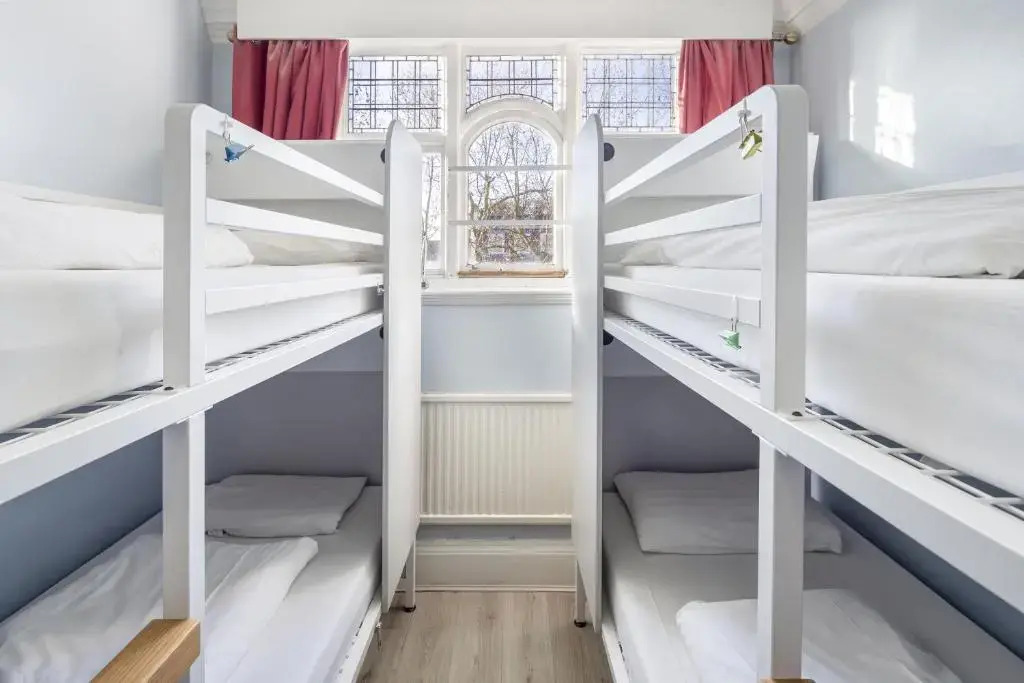 Astor Hyde Park Hostel