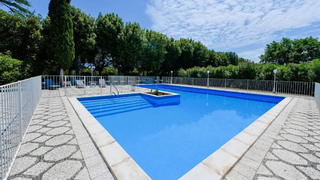 Masseria Profilo 8, Emma Villas