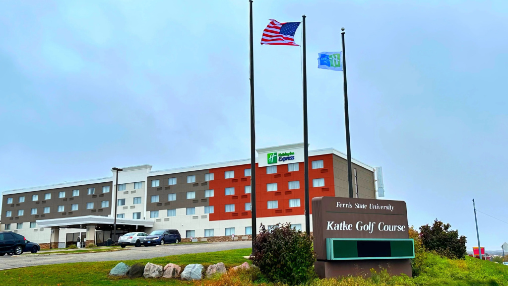 Holiday Inn Express Big Rapids by IHG