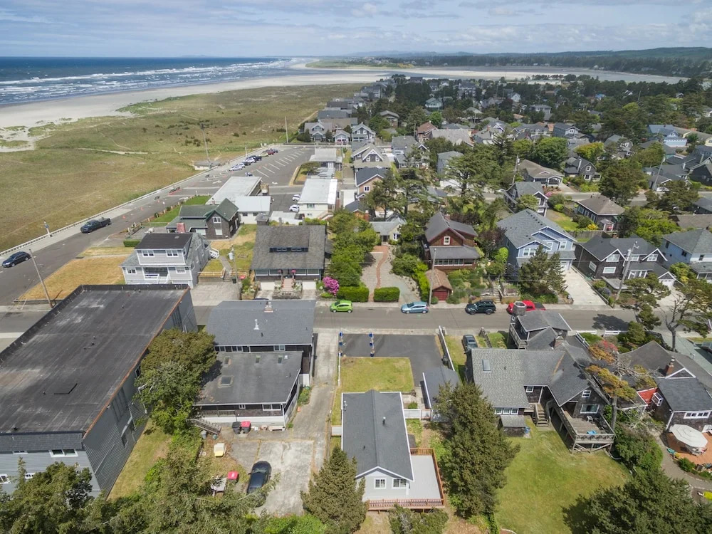 Seaside Prom 2 Bedrooms 2 Bathrooms Home
