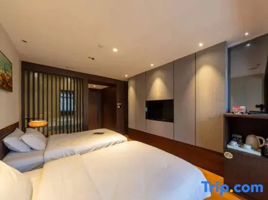 Jay Hotel
