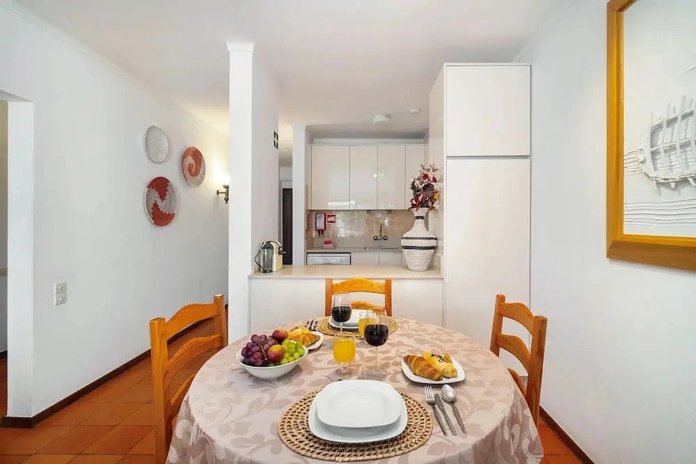 Balaia Sunshine Apartment