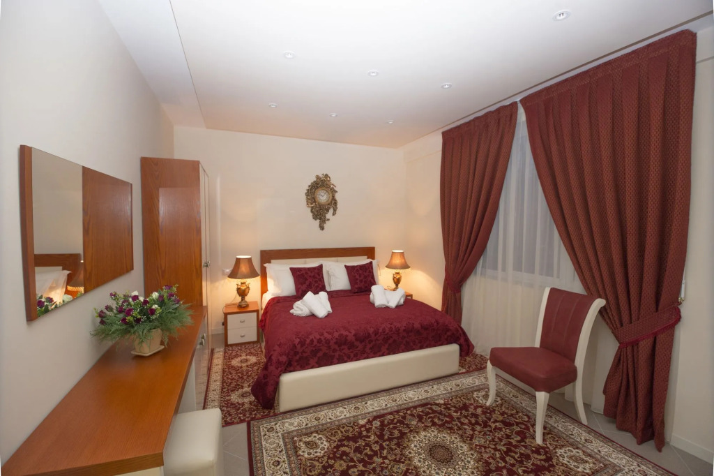 Vila Tako - Hotel