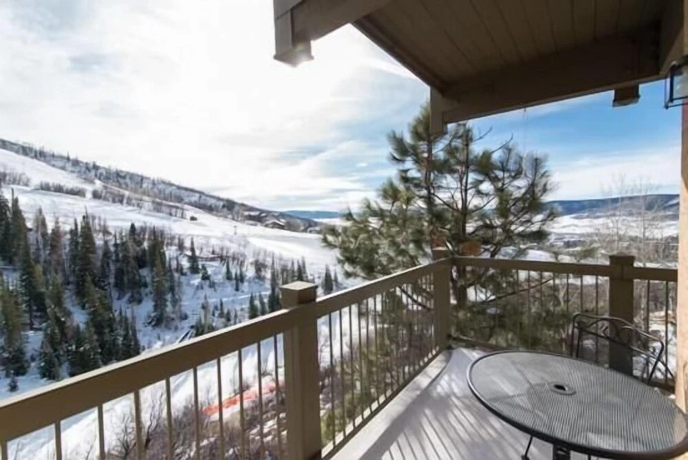 311 Storm Meadows Club B Apartment 2