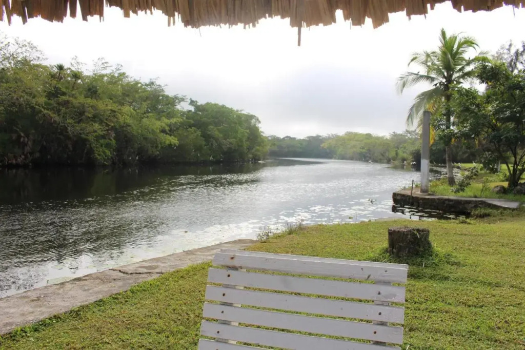 Lamanai Riverside Retreat