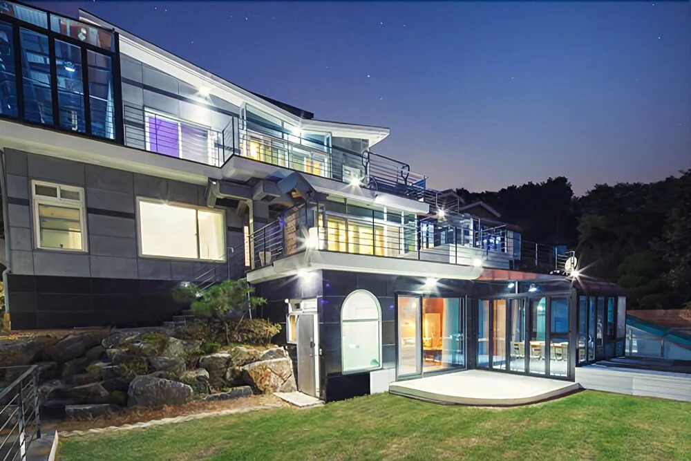 Seonjaedo Heal Penthouse Pension