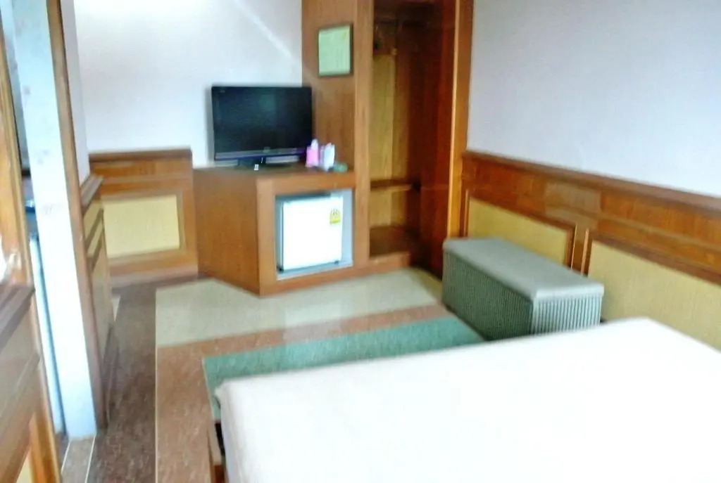 Rose Garden Hotel