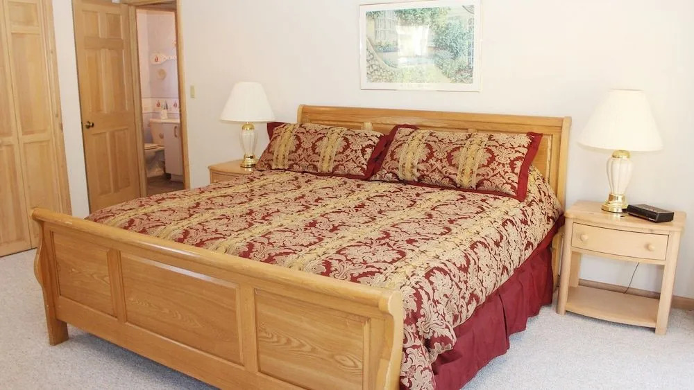 A Sound Retreat 1039 - 6 Br Home