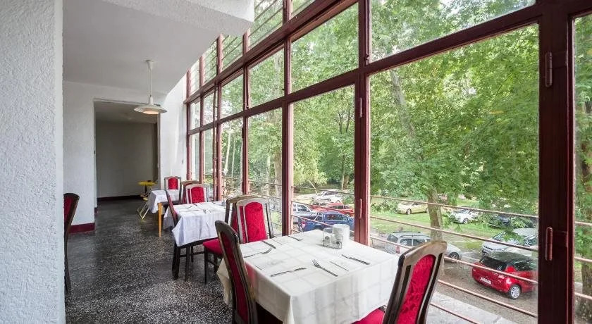 CE Napfény Hotel