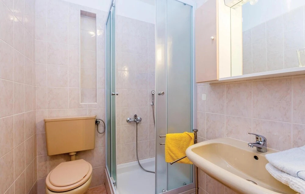 Nice Home in Palit With Wifi and 2 Bedrooms