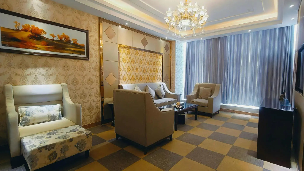 Wuzhou Hotel