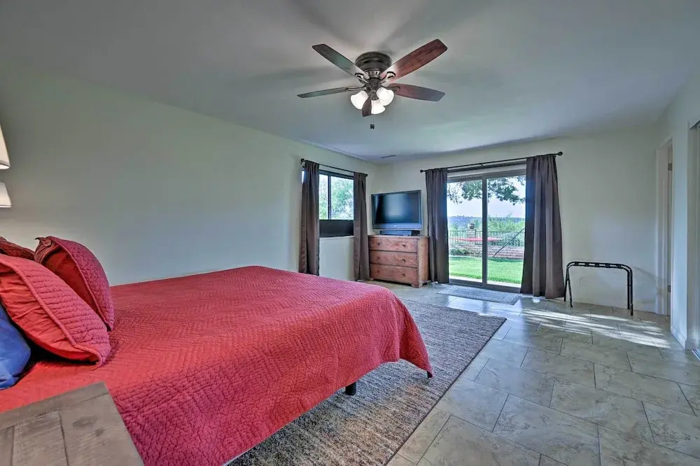 Home Near Amitabha Stupa & Peace Park in Sedona!