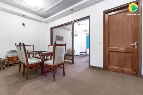 Apex Inn Saket