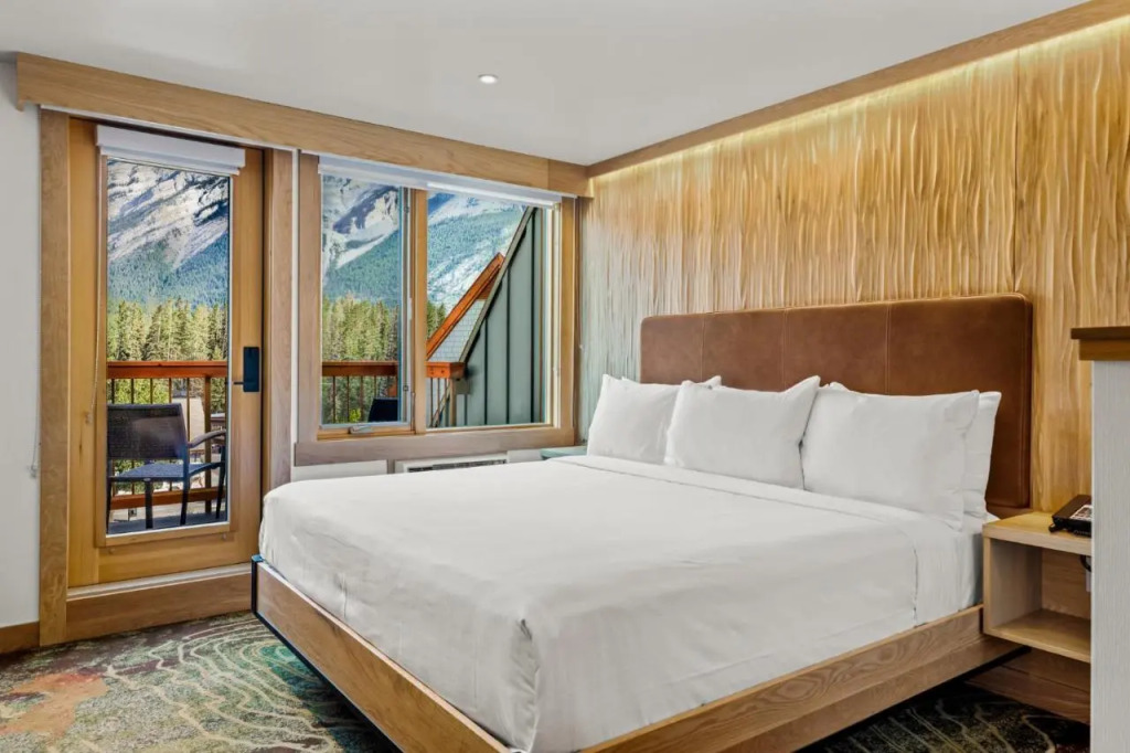 Otter Hotel