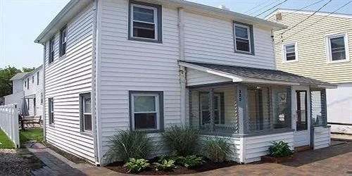 Avon Manor B & B & 3 Bedroom Cottage