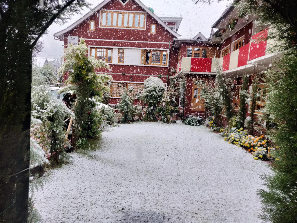 Walisons Hotel