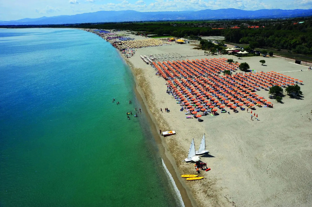Курортный отель Sibari Green Resort