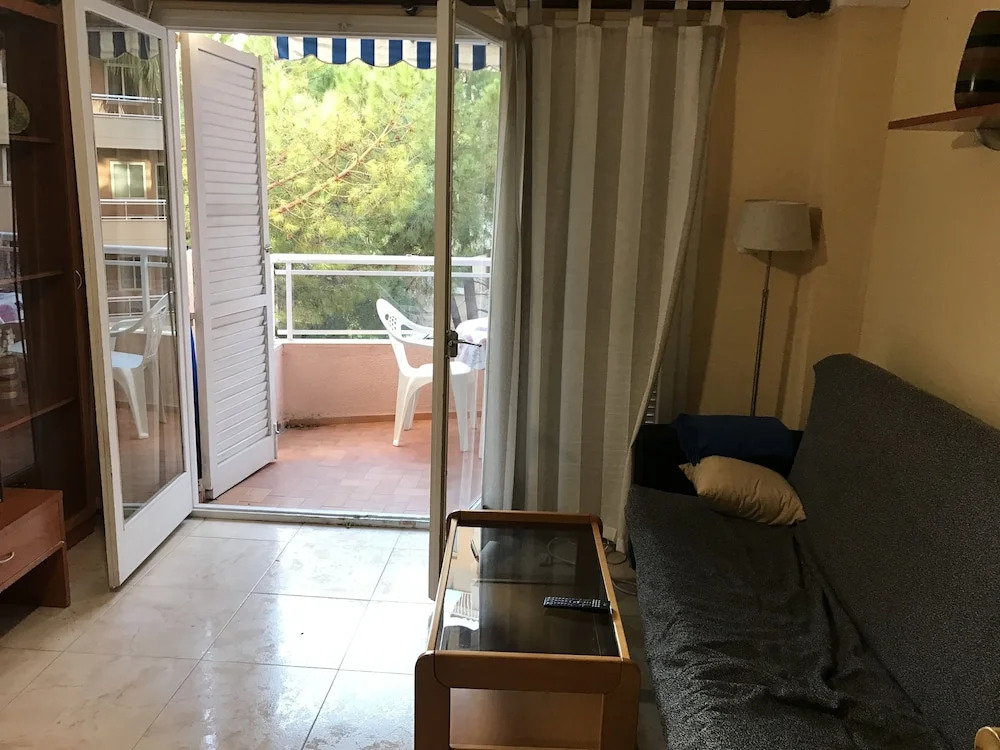 Aparthotel California