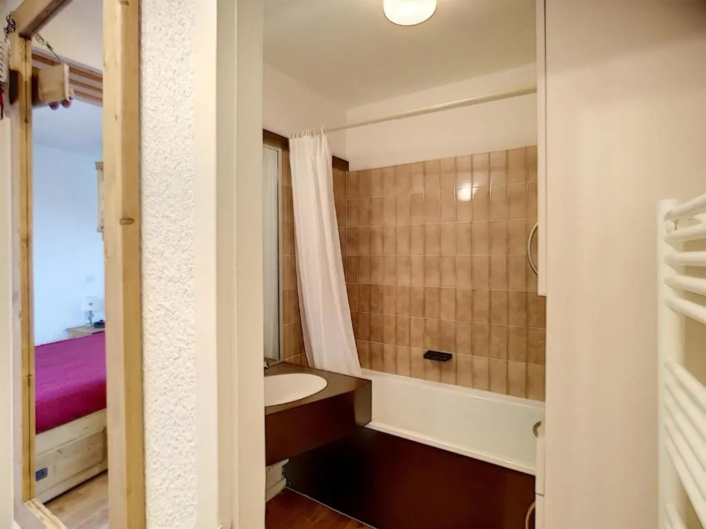 Appartement Les Menuires, 2 pièces, 6 personnes - FR-1-178-59