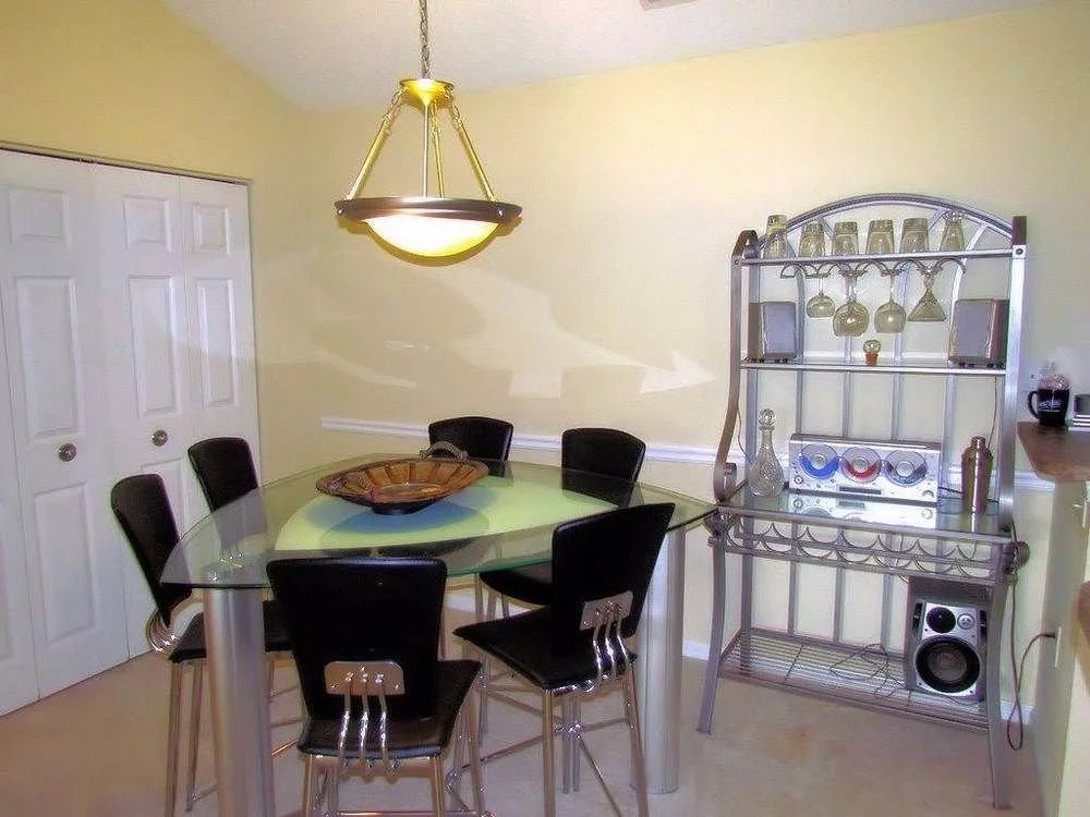 Broadway Station 1037 BLD 10 2 Br condo by RedAwning