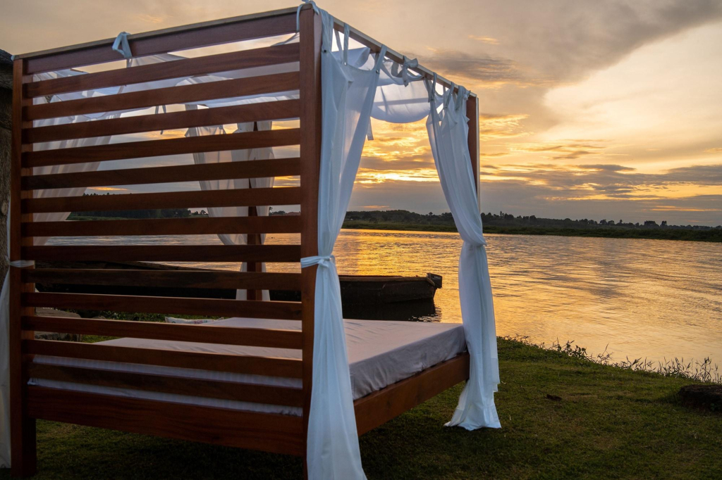 sundiata beach resort