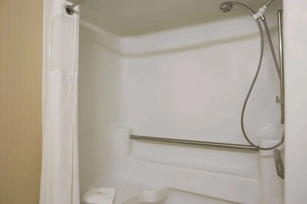 Ramada Greensburg