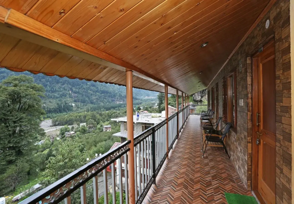 Hotel Mahadev Cottages by OYO