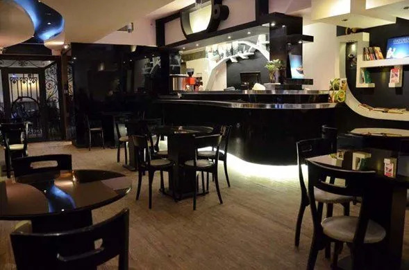 Jolfa Hotel