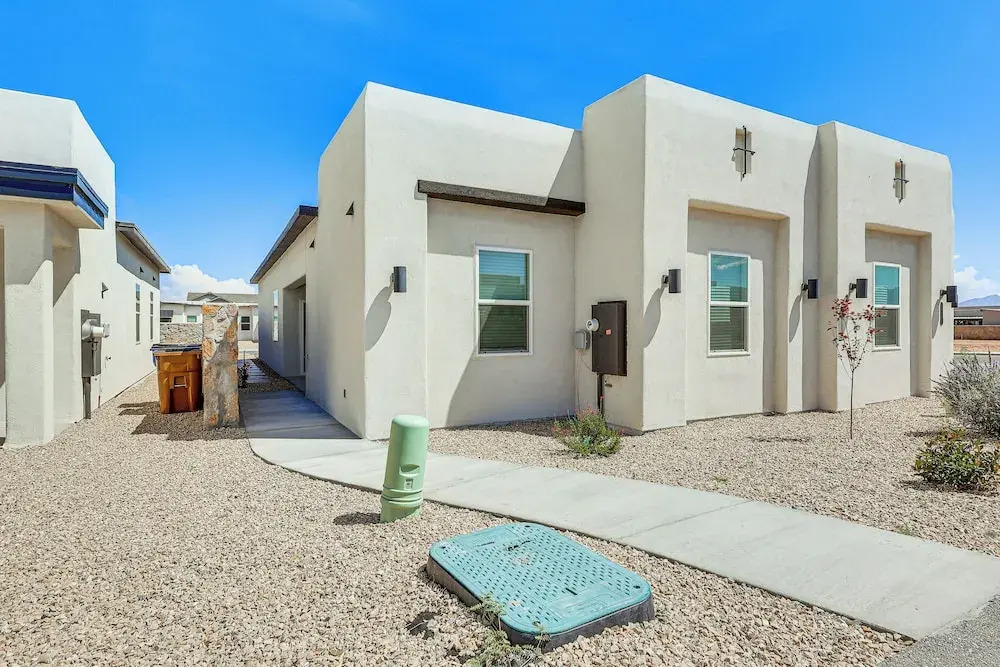Home w/ Private Patio 10 Mi to Rio Grande!