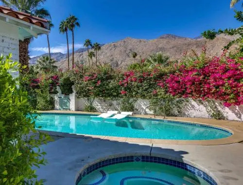 Hacienda Salida-Pool-Ht-2br/1.5b