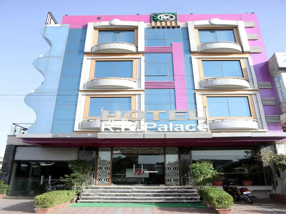 OYO 14427 Hotel RK Palace