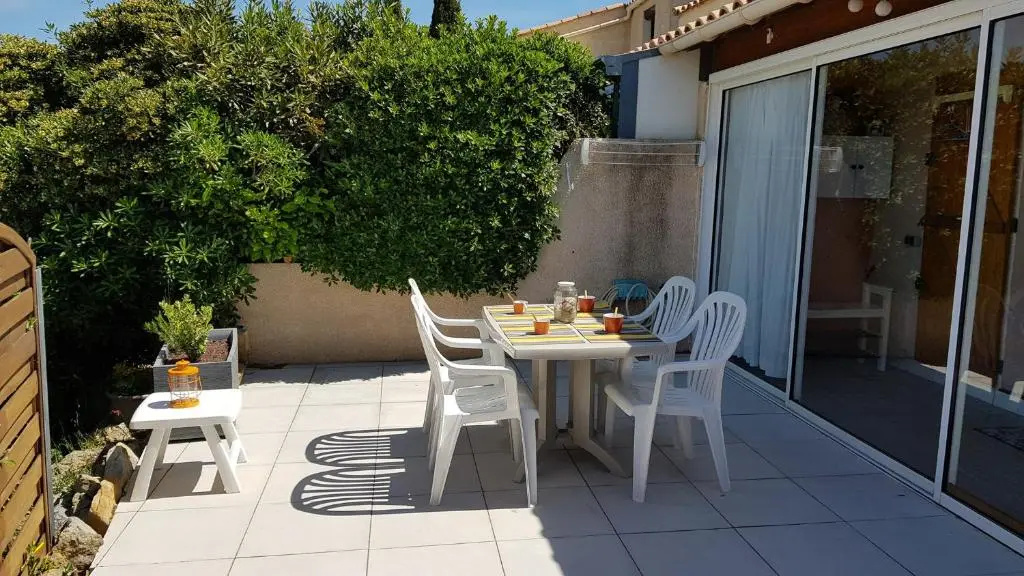 VC30 Villa 3 pièces mezzanine 4 couchages NARBONNE-PLAGE