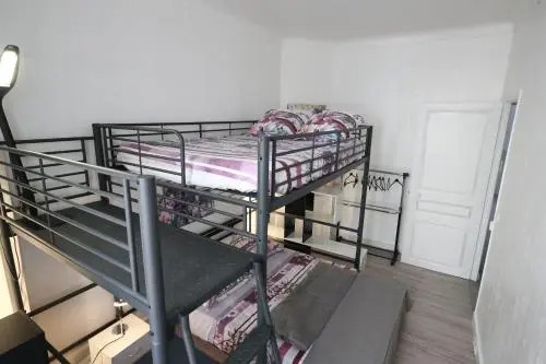 Amiral Courbet Apartment