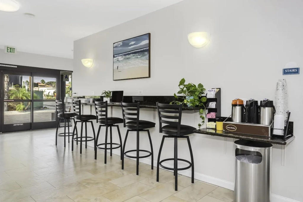 The Hotel Oceanside