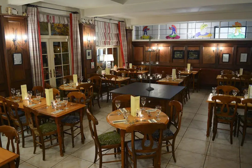 Roman Camp Inn