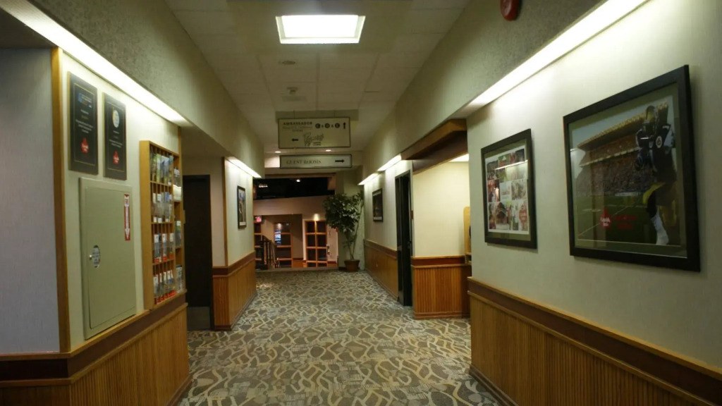 Canad Inns Destination Centre Windsor Park