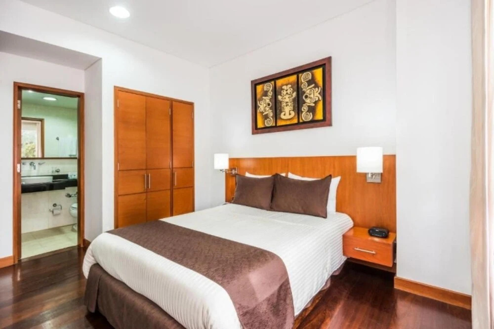 EM Hotels Andes Plaza