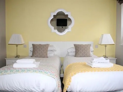 The Townhouse Hotel