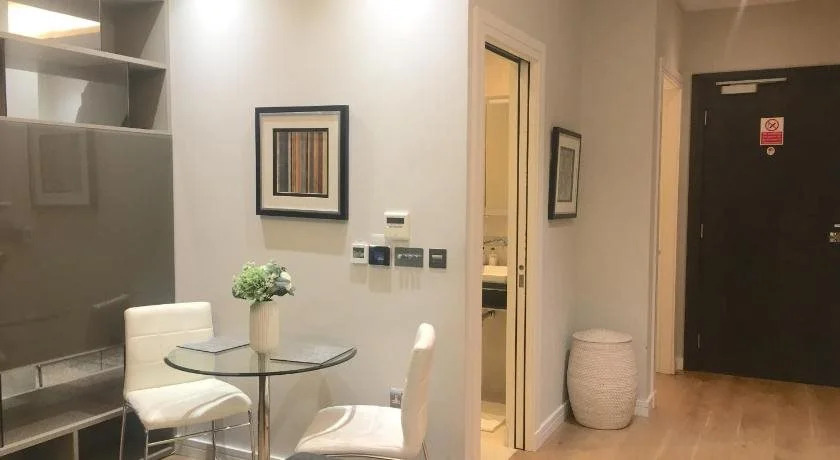 Trafalgar Luxury Suites