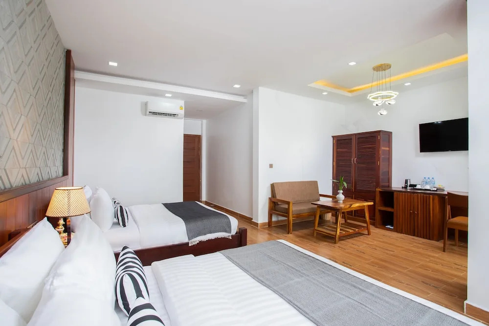 Cambana La Rivière Hotel