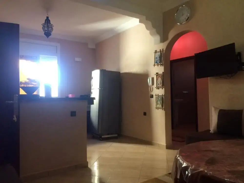 ITRANE GUEST HOUSE