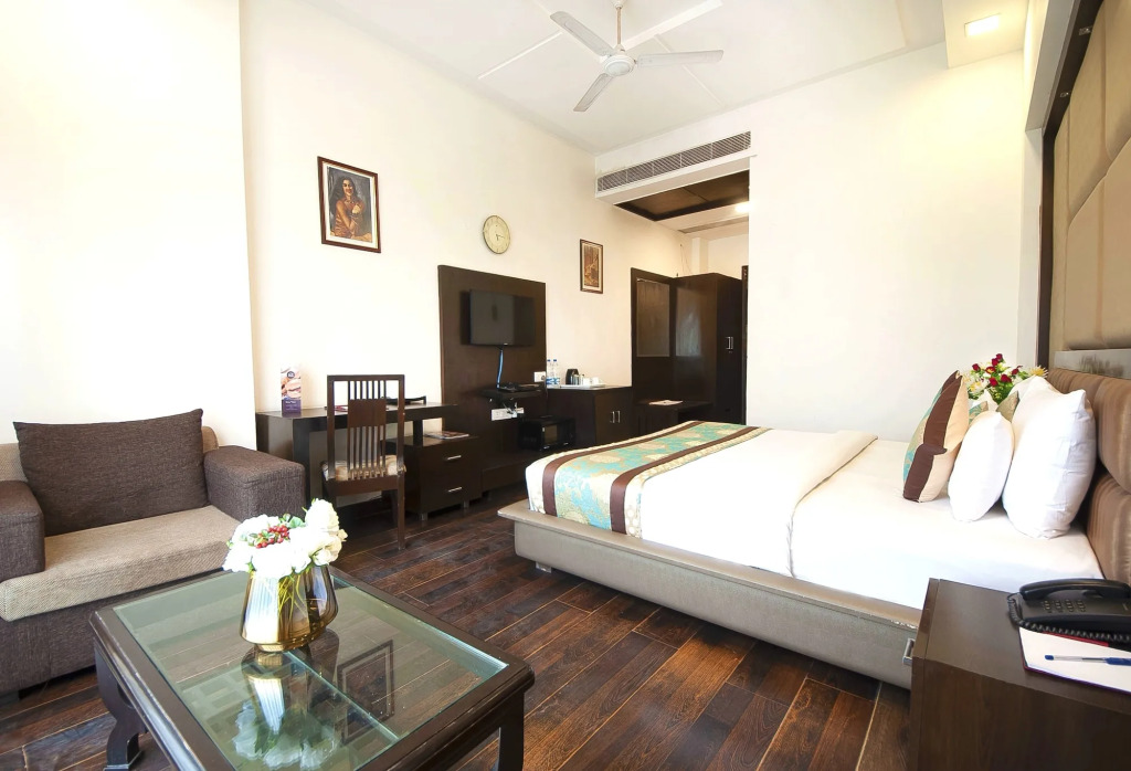 Hotel Golf View Suites