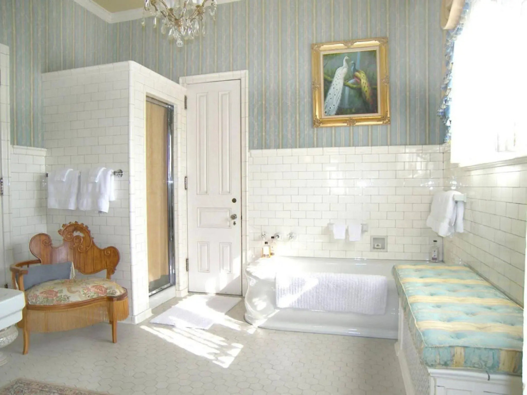 Alexander Mansion Bed and Breakfast