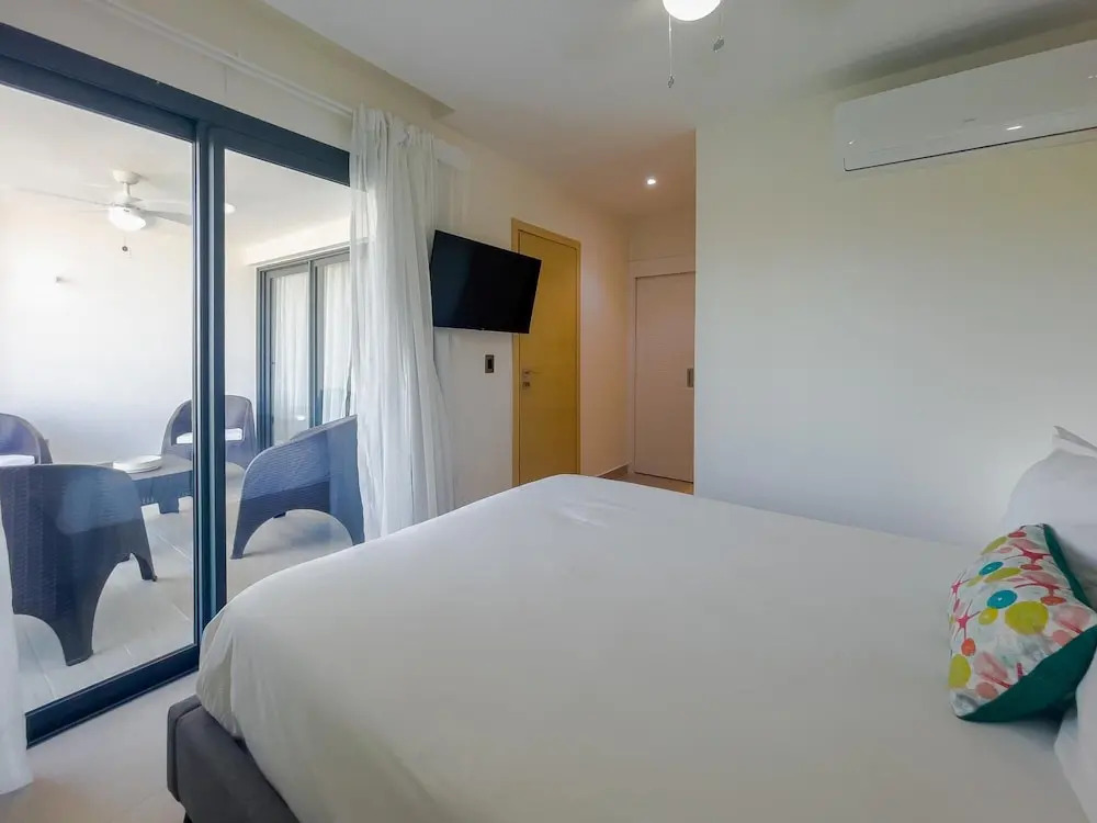 Space and Comfort for Your Beach Vacation